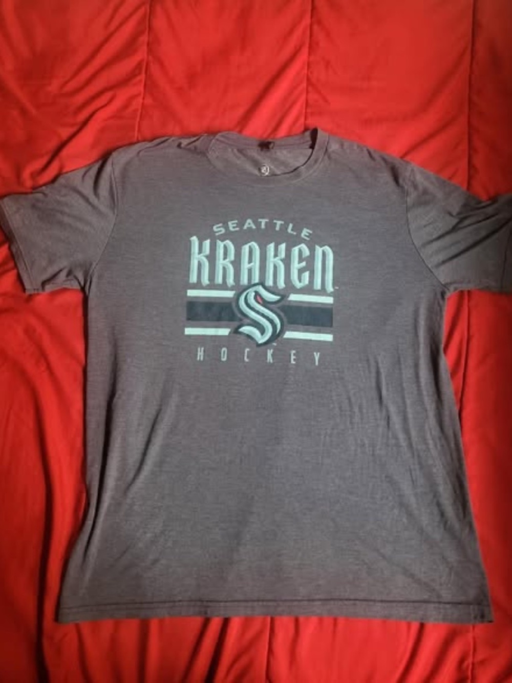 Seattle Kraken Hockey Graphic T-Shirt Size XL